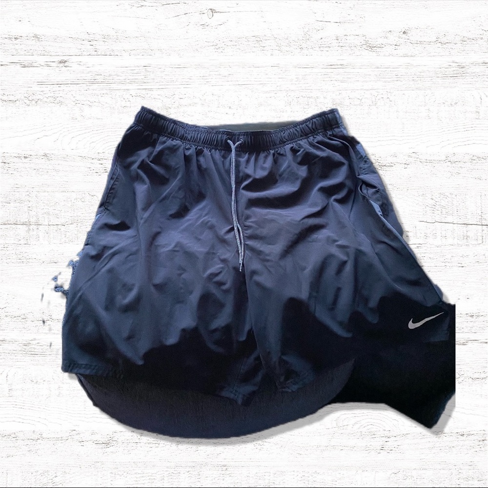 Nike Mens shorts XL! Great condition